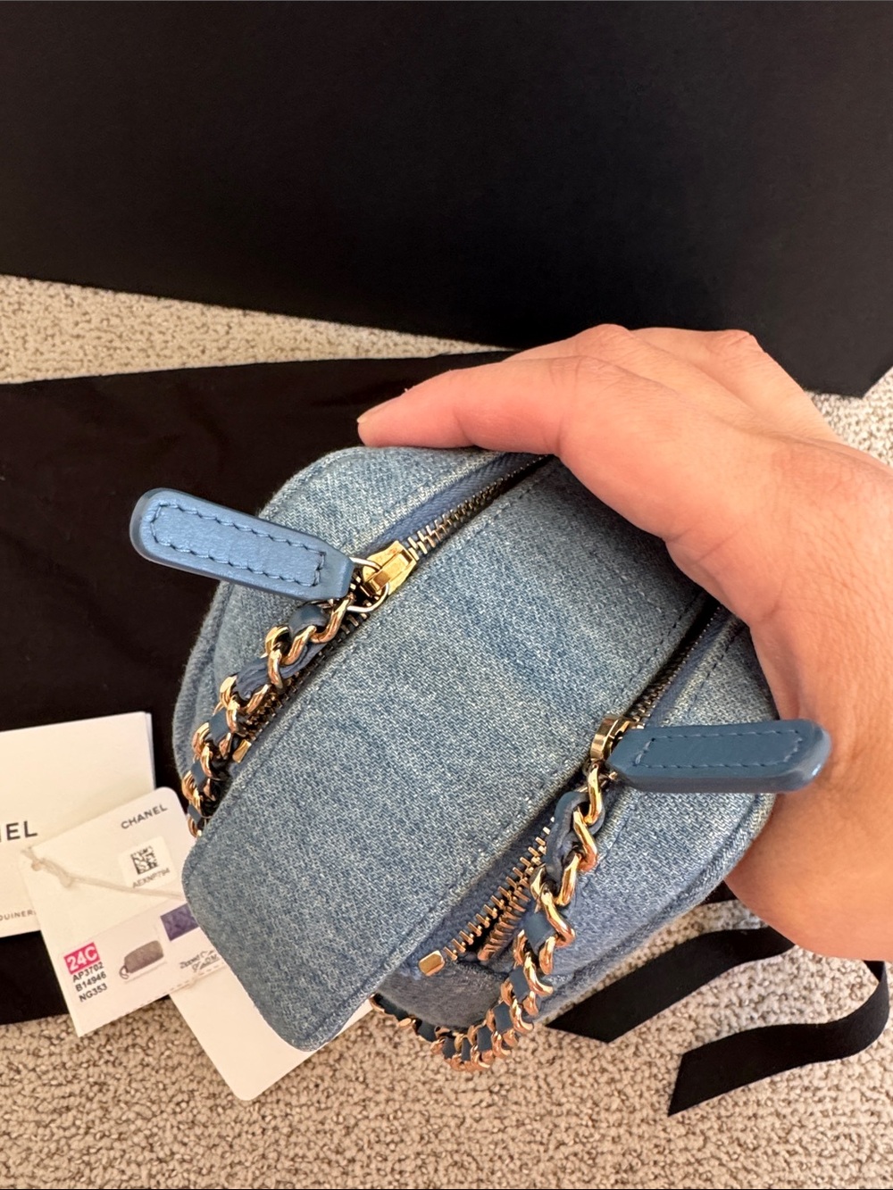 CHANEL Light Blue Quilted Denim Cosmetic Pouch with Chain Wristlet - Picture 3 of 8